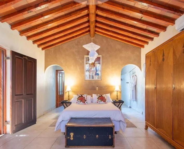Casa Mori House Alojamento de Acomodação e Pequeno-almoço Stellenbosch